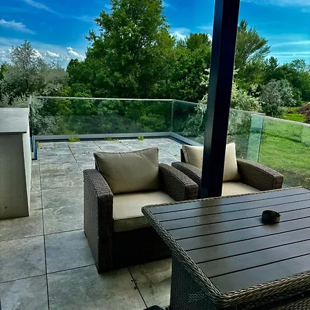 Balaton Lak Apartment *